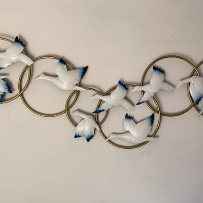 Handcrafted-Metal-Birds-flying-circle