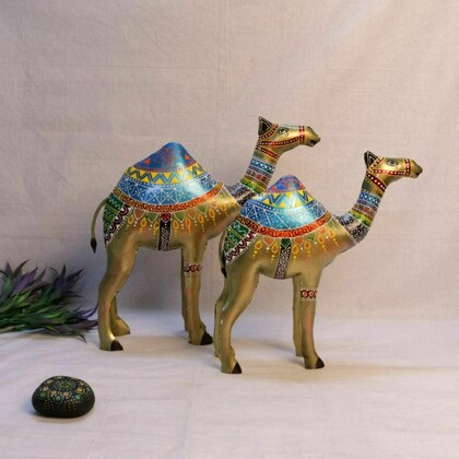 Iron-Painted-Camel-Large-Set-Two-Decorative